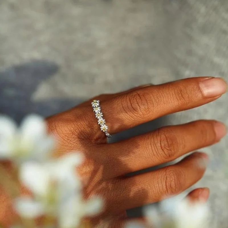 Adjustable Daisy Ring - Image 4