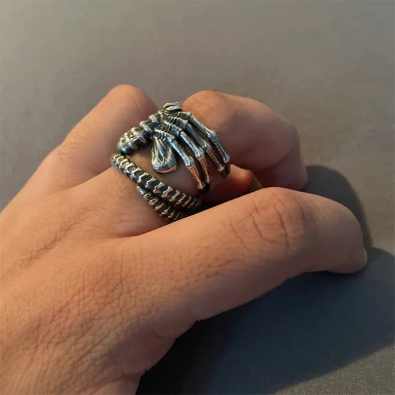 Alien Facehugger Ring - Image 10
