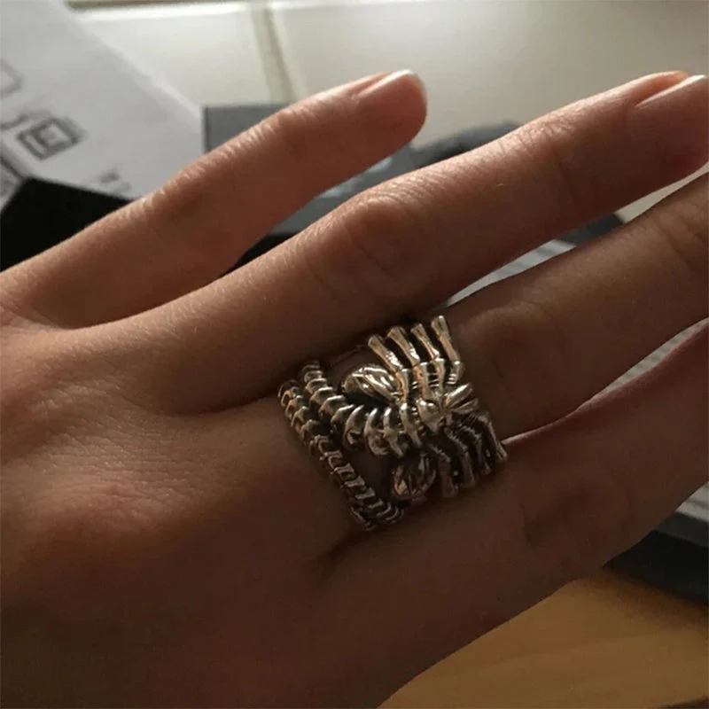 Alien Facehugger Ring - Image 8