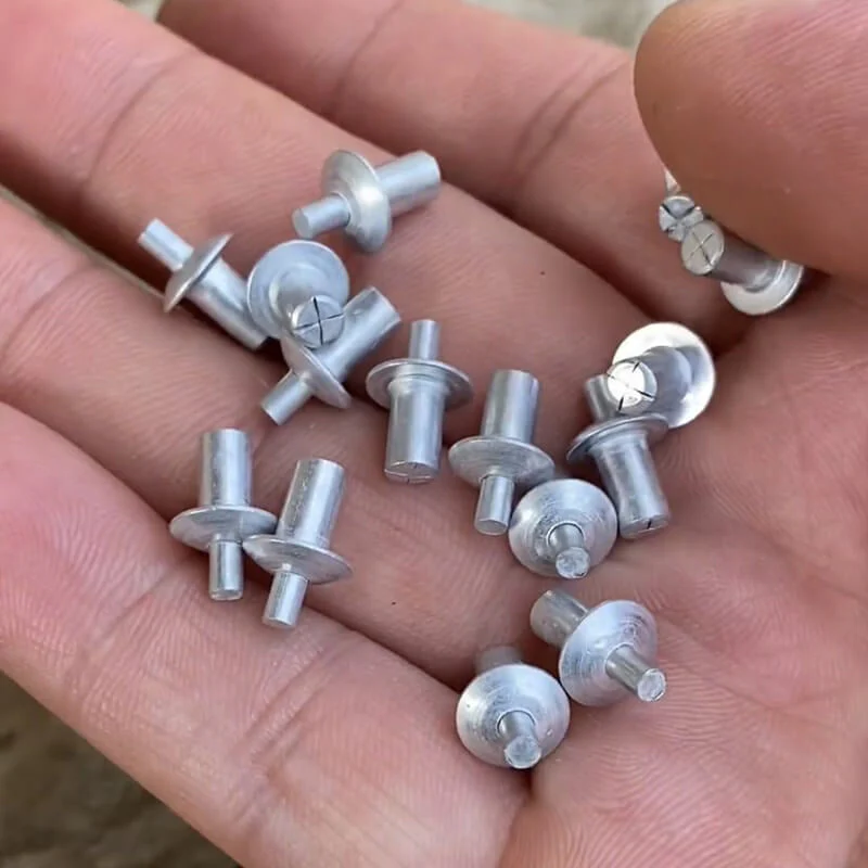 Aluminum core rivets with round head(100 pieces) - Image 3