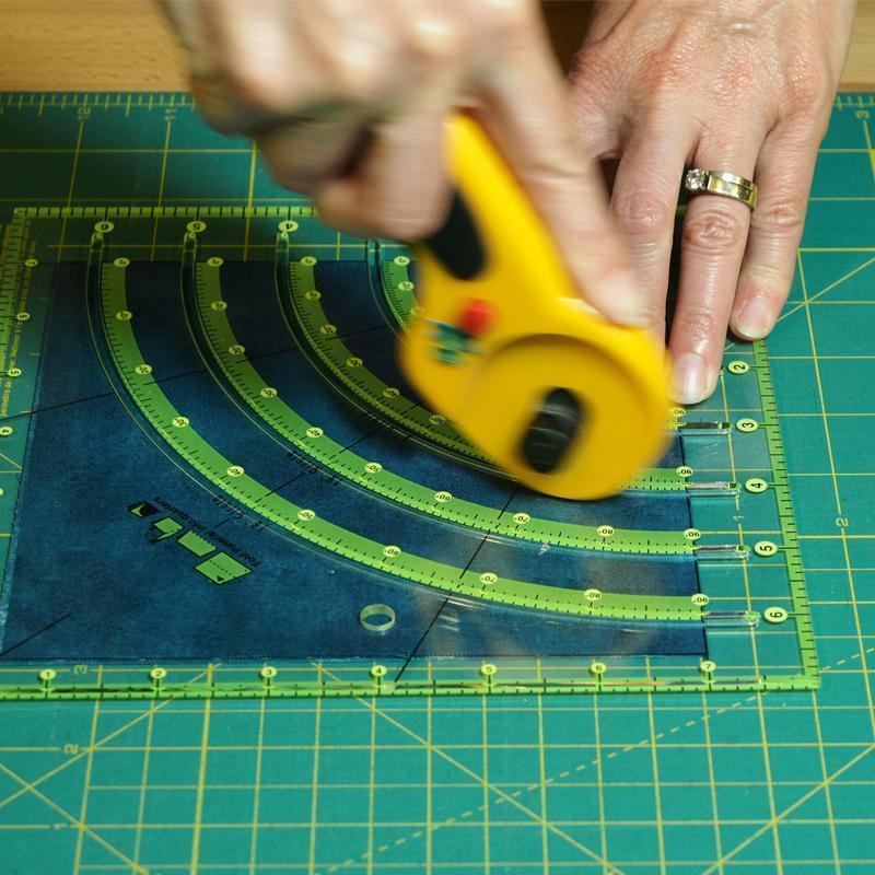 Arcs & Fans Quilt Circle Cutter Ruler - Image 2
