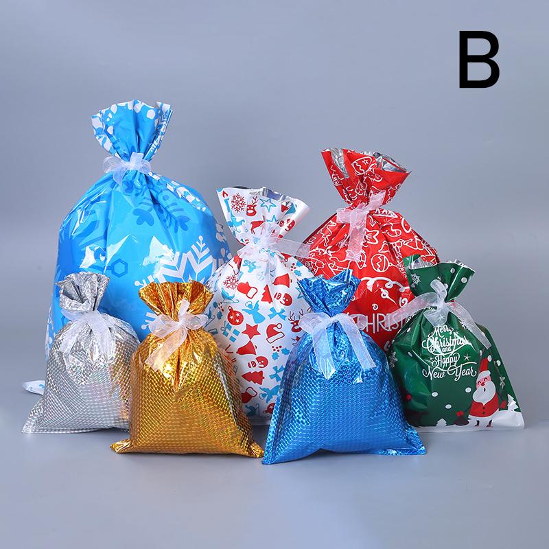 Christmas Gift Bags - Image 5