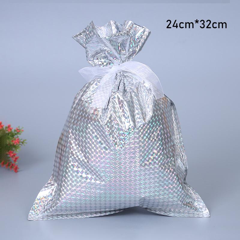 Christmas Gift Bags - Image 9