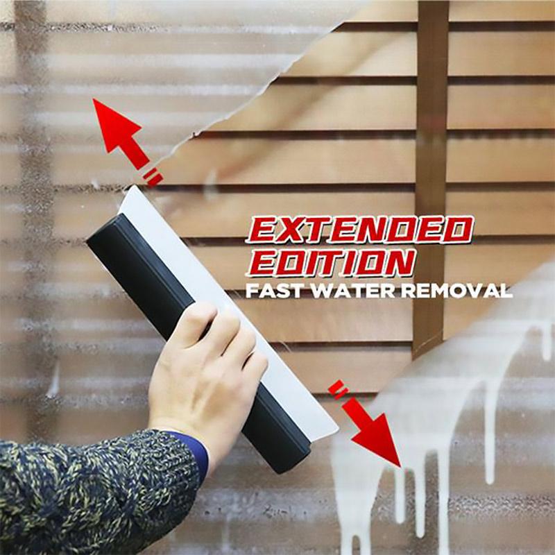 Cleaning Water Squeegee Blades - Image 3