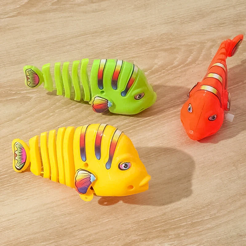 Clockwork Swinging Cartoon Fish Toys - Image 12