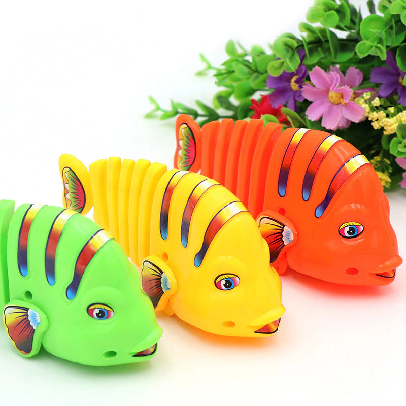 Clockwork Swinging Cartoon Fish Toys - Image 3