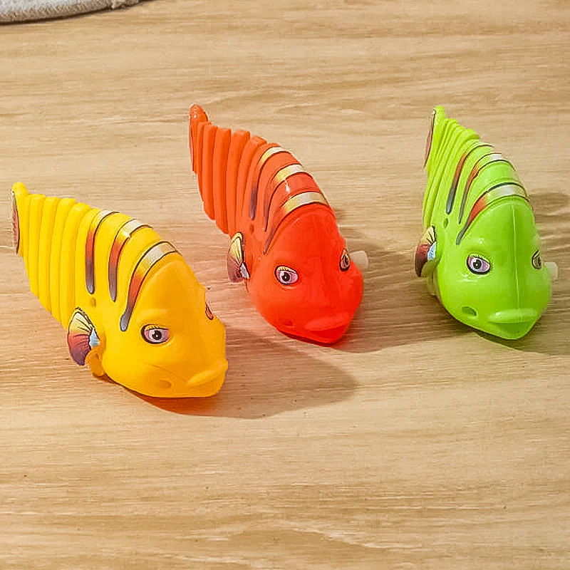 Clockwork Swinging Cartoon Fish Toys - Image 9