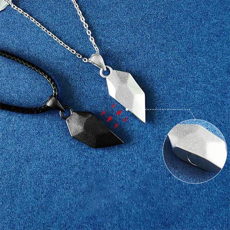 Couple Heart Stitching Necklace - Image 3