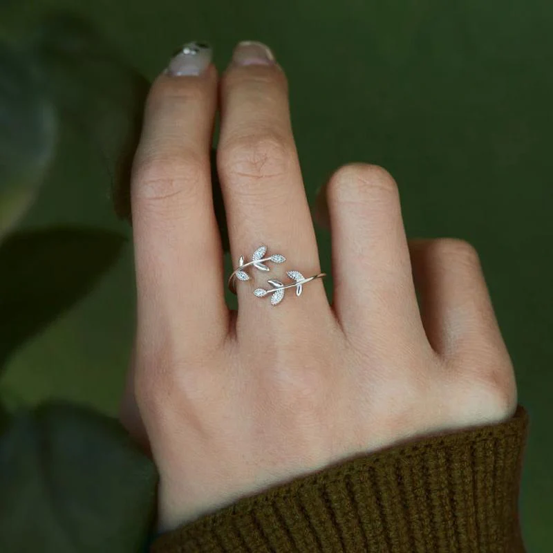 Creative Leaf Ring - Image 8