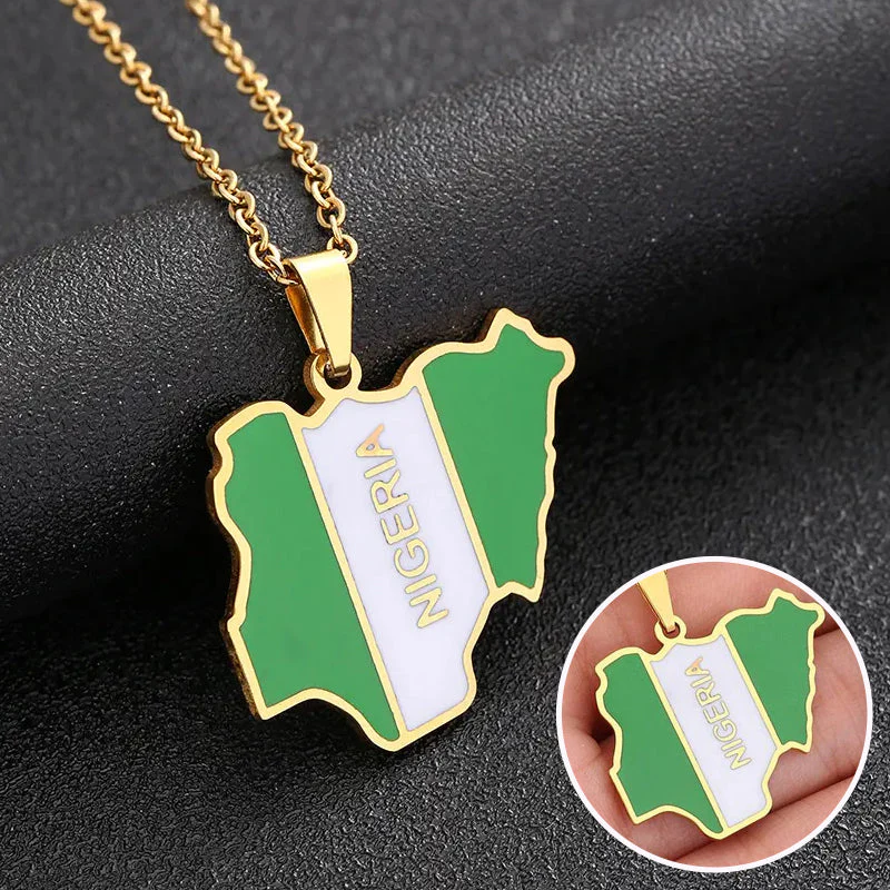Creative map and flag necklace - Image 2