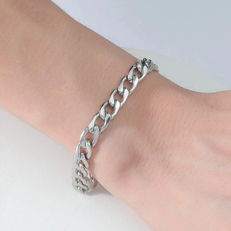 Cuban Chain Bracelet - Image 8