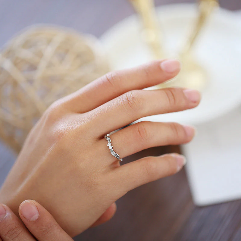 Double Stone Wavy Ring - Image 6