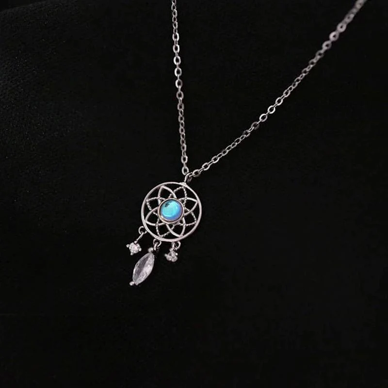 Moonlight Dreamcatcher Necklace Collarbone necklace - Image 6