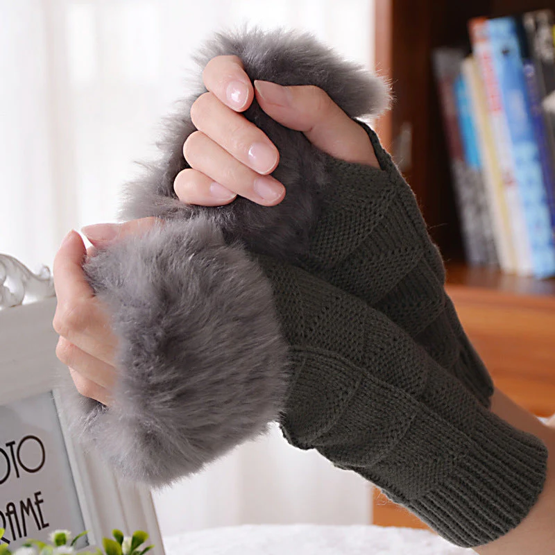 Faux Rabbit Fur Half Finger Gloves - Image 4