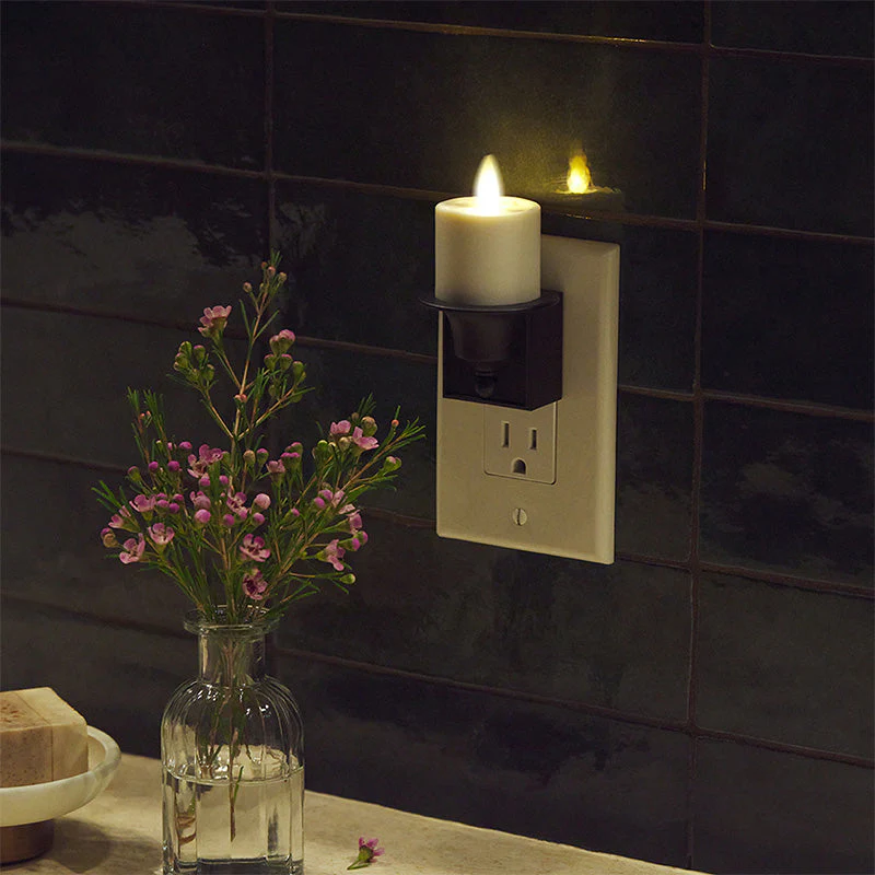 Flameless Candle Night Light - Image 7