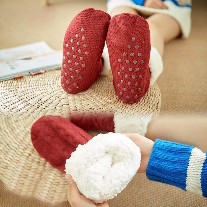House-stay Slipper Socks - Image 5