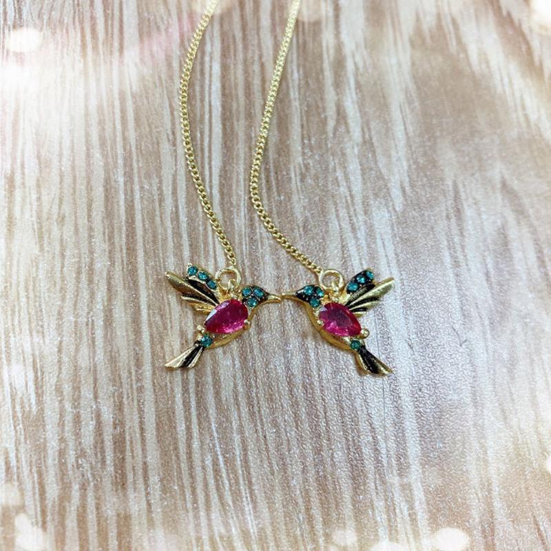Ladies Elegant Hummingbird Rhinestone Stud Earrings - Image 4