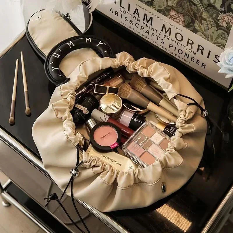 Lazy Drawstring Makeup Fashion Handbag - Image 5