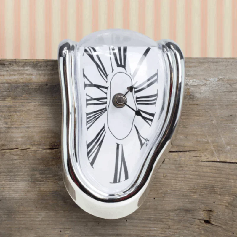 Melting Time Warp Clock - Image 3