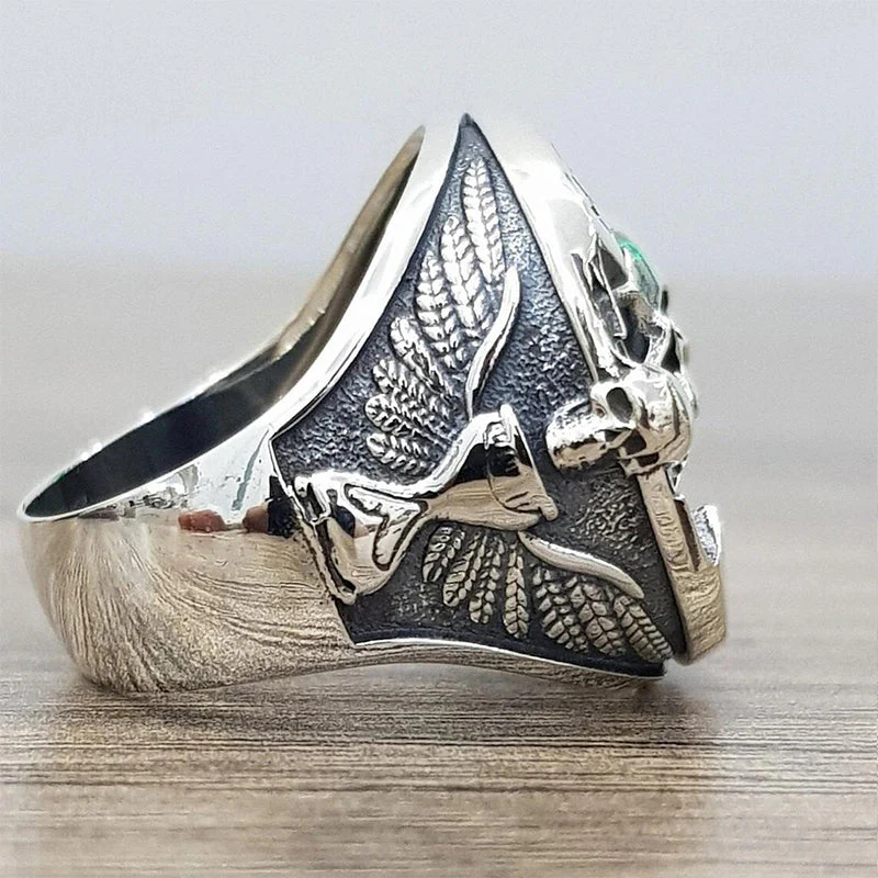 Memento Mori Skull Ring - Image 3