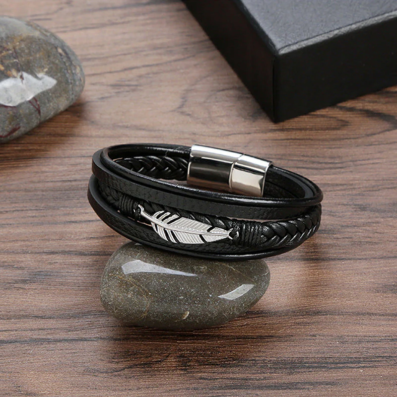 Men's Feather Bracelet - Image 6