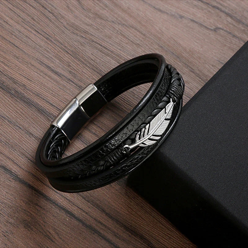 Men's Feather Bracelet - Image 7