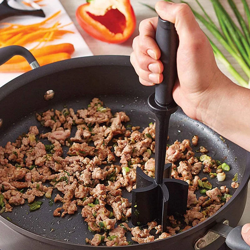 Multifunctional Heat Resistant Meat Masher - Image 4