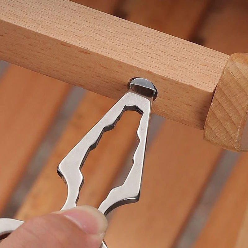 Outdoor Multifunctional Keychain - Image 2
