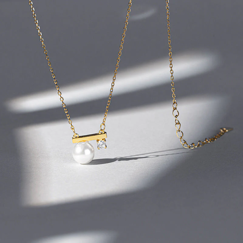 Pearl Pendant Necklace - Image 10