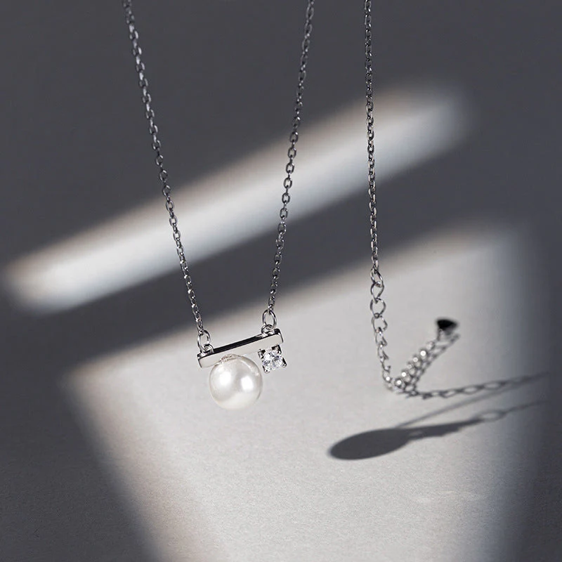 Pearl Pendant Necklace - Image 9