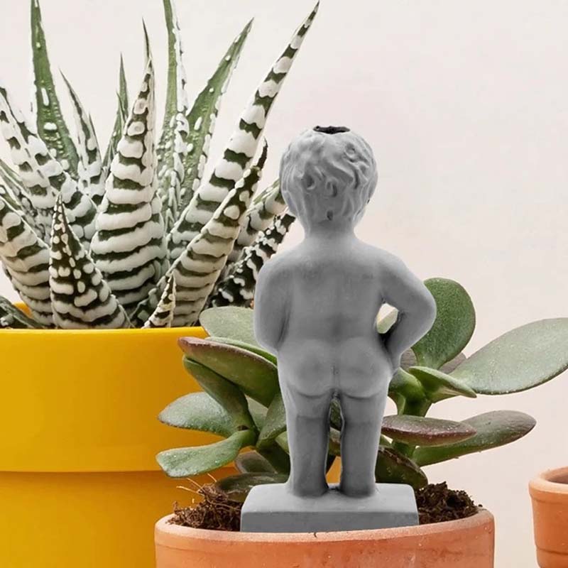 Peeing Boy Self Watering Stake - Image 7
