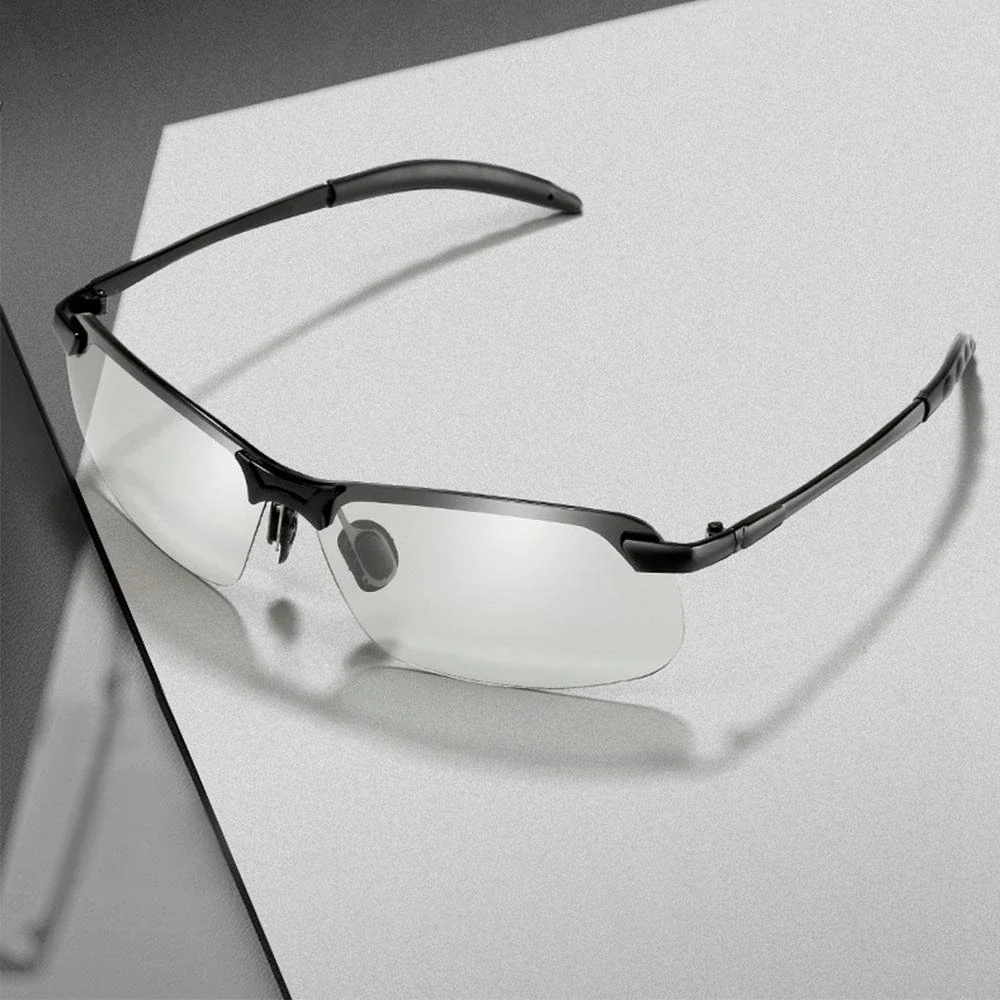 Photochromic Sunglasses with Anti-glare Polarized Lens - Image 9