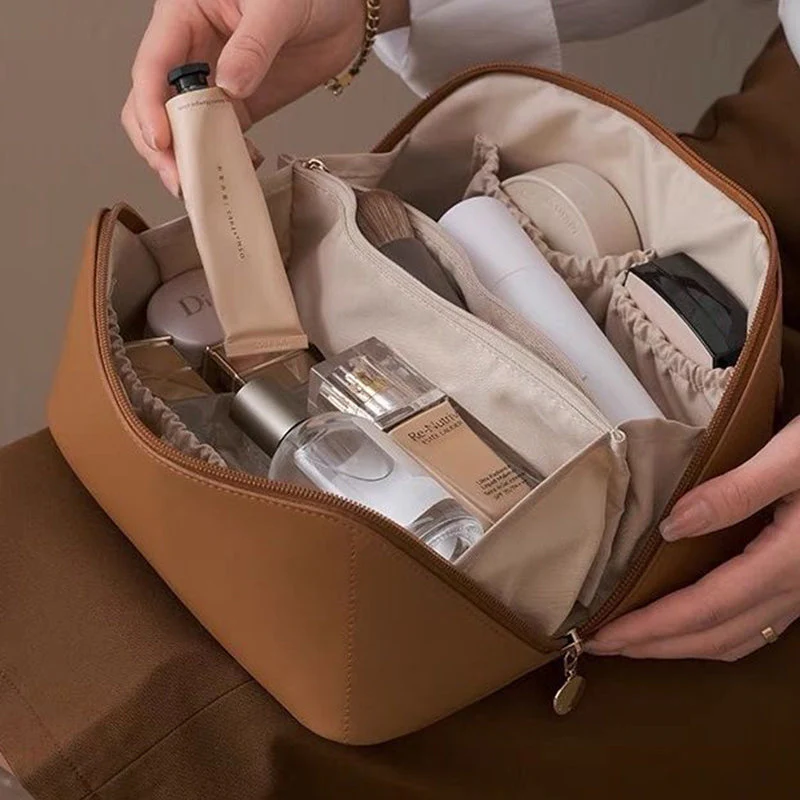 PU Portable Travel Cosmetic Storage Bag - Image 2