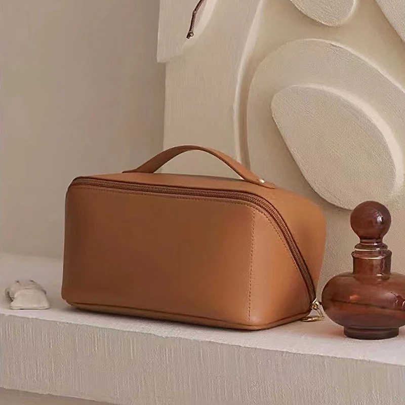 PU Portable Travel Cosmetic Storage Bag - Image 9
