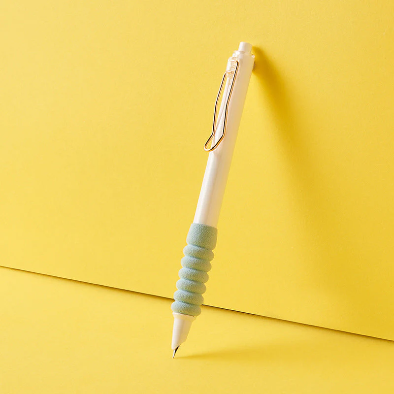 Retractable Fountain Pen - Image 10