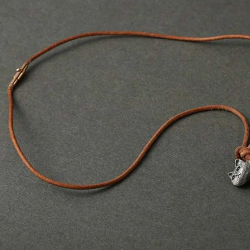 Scruffy Cat Necklace - Image 8