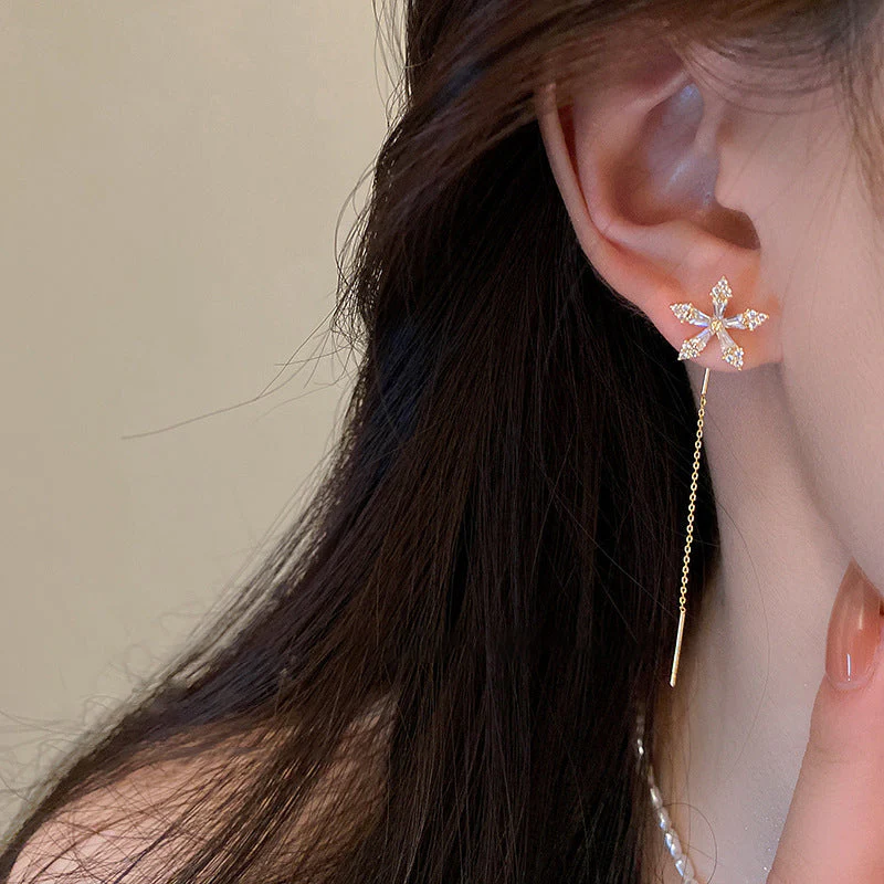 Shiny Fringe Flower Earrings - Image 7