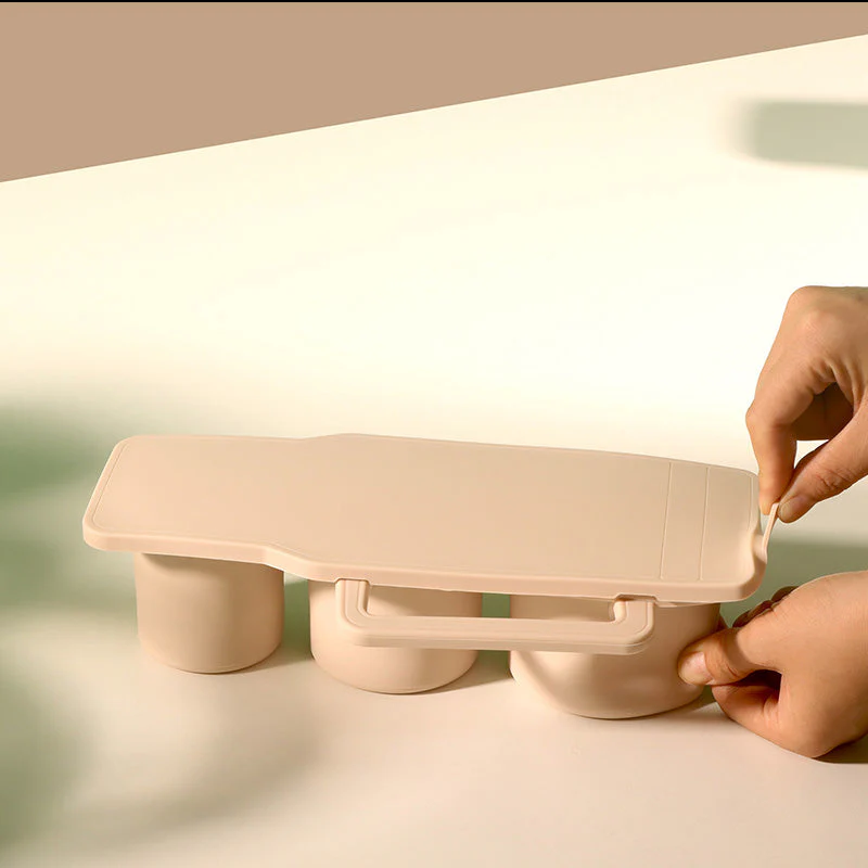 Silicone Ice Cube Tray - Image 8