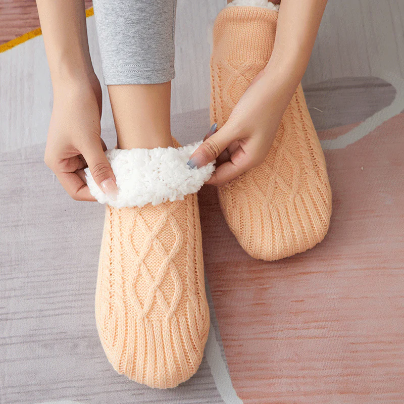 V-mouth Fluffy Slipper Socks - Image 5