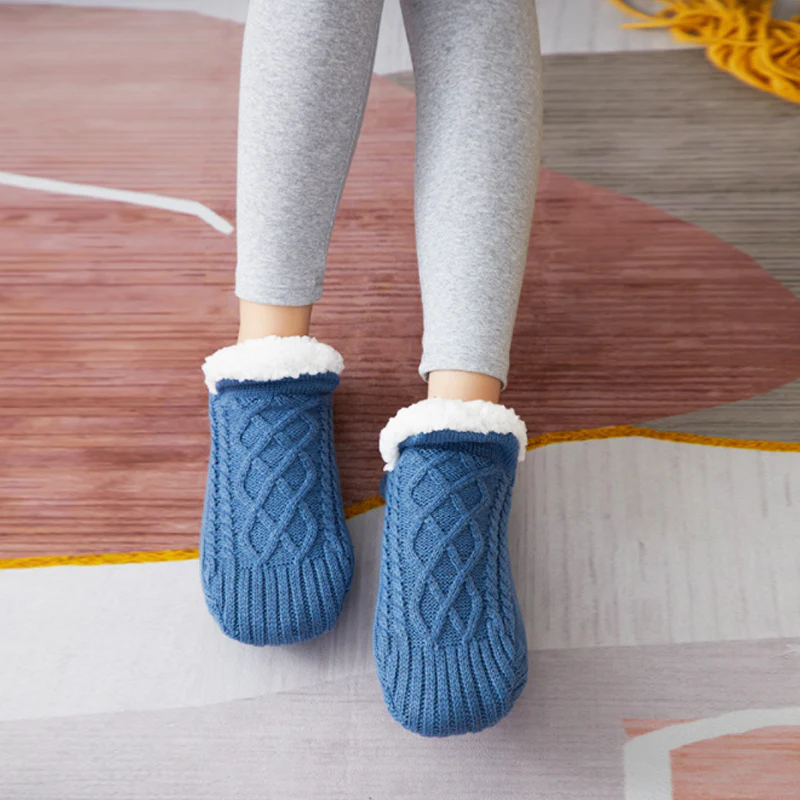 V-mouth Fluffy Slipper Socks - Image 8