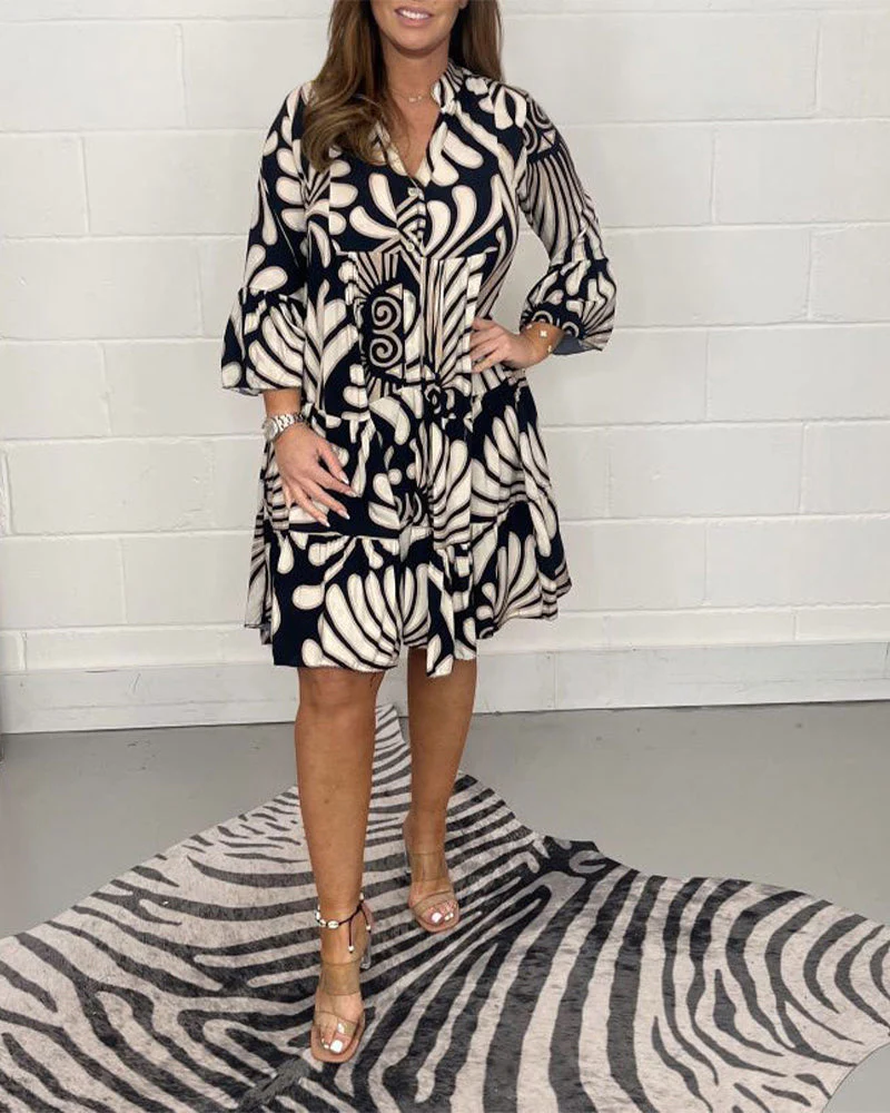 V-neck printed casual dress - Image 4