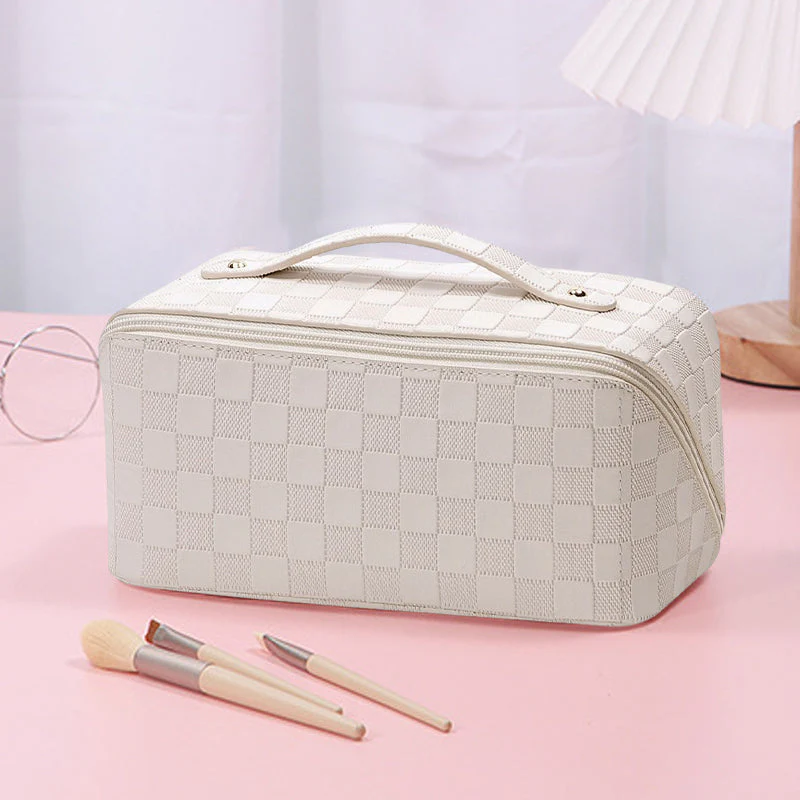 Vintage Check Cosmetic Bag - Image 16