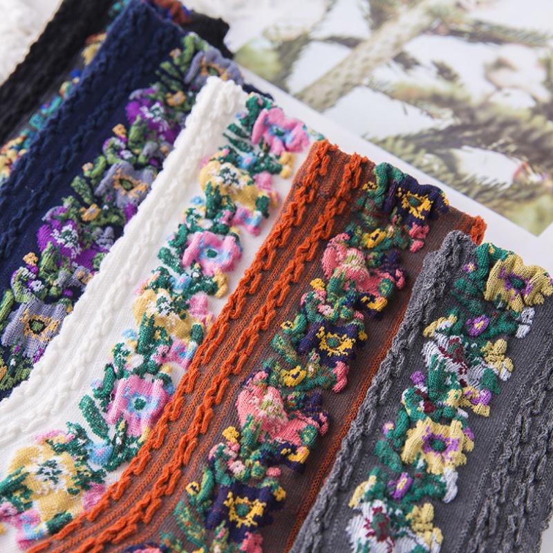 Vintage Embroidered Floral Socks (5 pairs) - Image 3