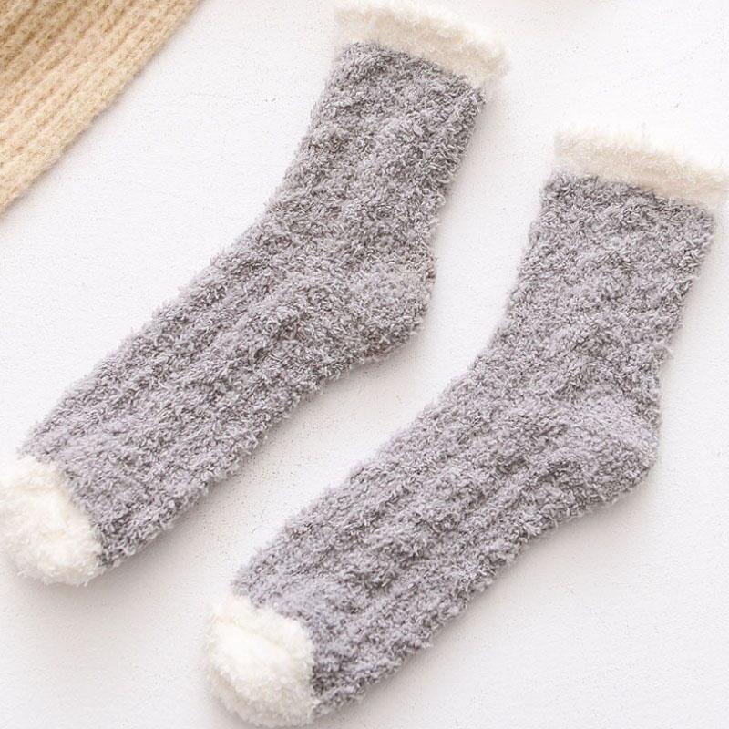 Warm Lamb Wool Socks - Image 3