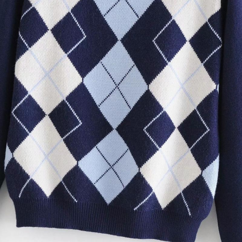 Winter diamond sweater - Image 5