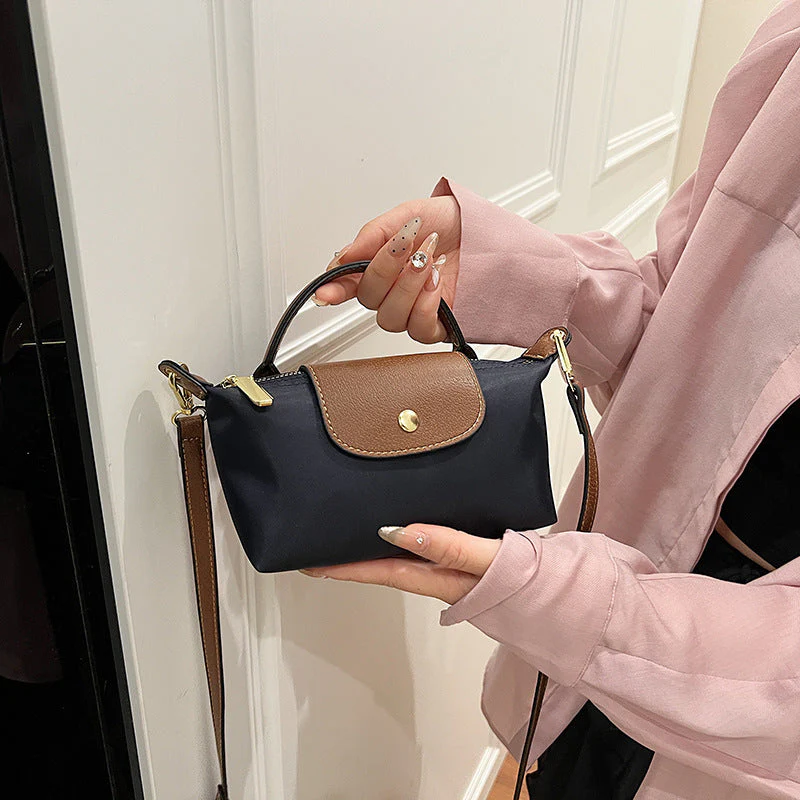 Women's Simple Flap Crossbody Bag - Image 10