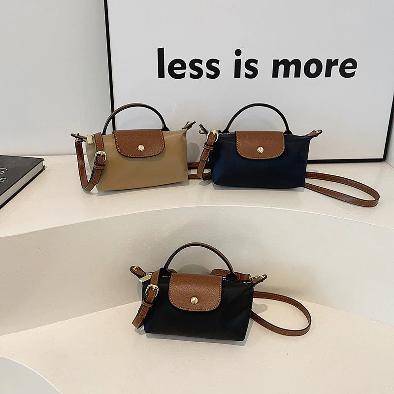 Women's Simple Flap Crossbody Bag - Image 3