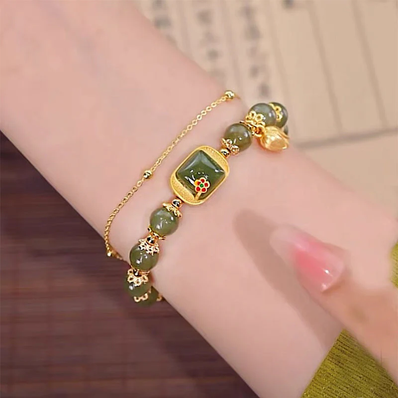 Women's Vintage Bracelet - Image 3