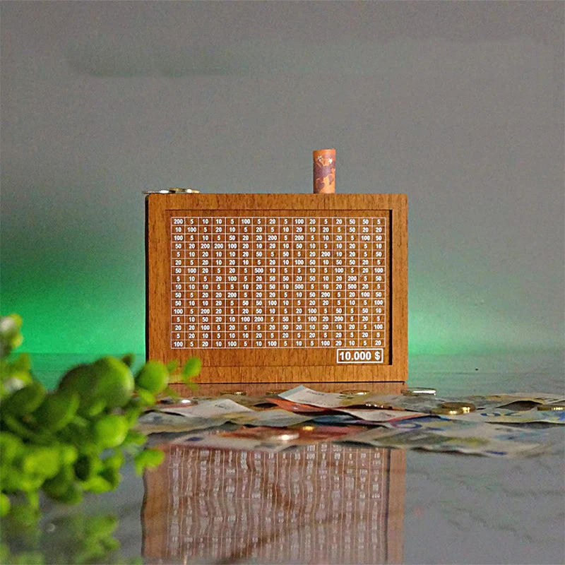 Wooden money box with engraved figures - Image 19